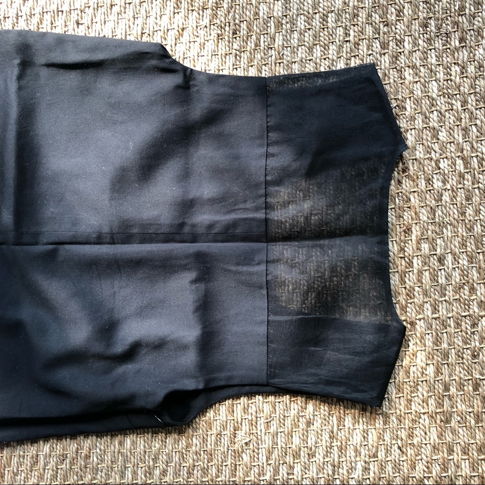 Black shift dress - v neck - Picture 7 of 8